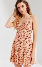 Urban Outfitters Dress Womens Size Small Pink Floral Evelyn Mini Fit And Flare