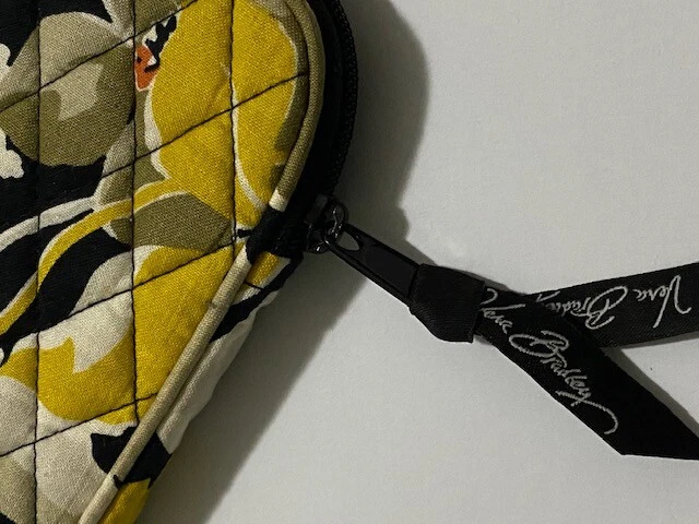 Vera Bradley E-Reader Sleeve in Dogwood NWT - Image 3 of 4