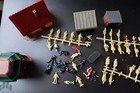 Airfix Railway people and buildings 1 72 HO OO 20mm Newspaper Stand House Shed