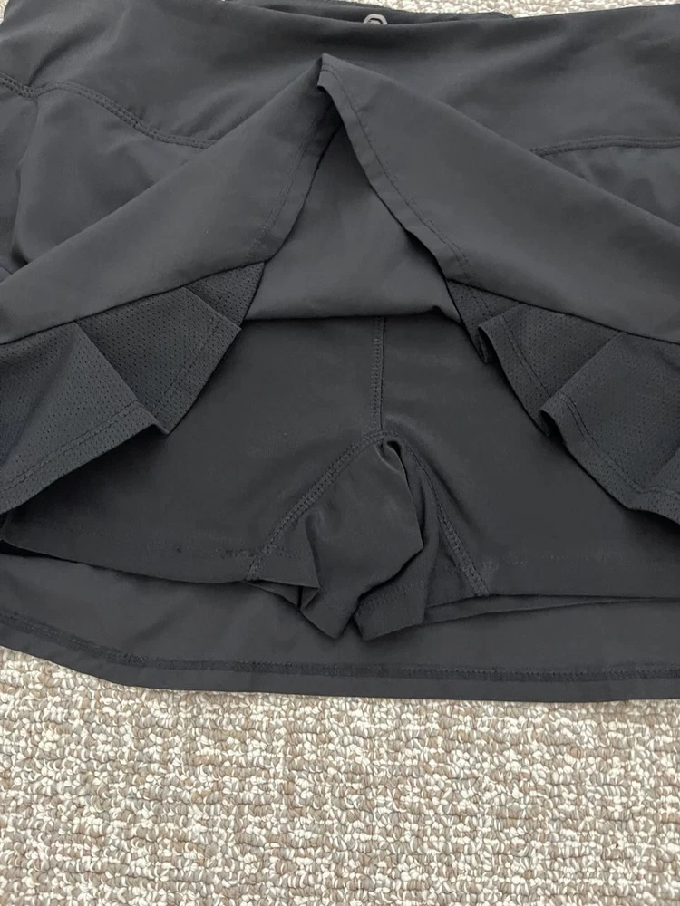 Etonic Pleated Flare Tennis Skirt with Zip Pocket - Size M