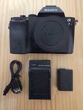 Sony Alpha 7 ILCE-7 Mirrorless Camera 24.3MP Lightweight Excellent Condition