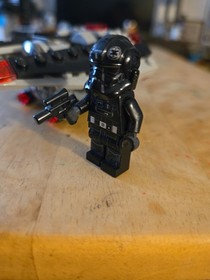 LEGO Star Wars TIE Striker Microfighter (75161)! COMPLETE SET!