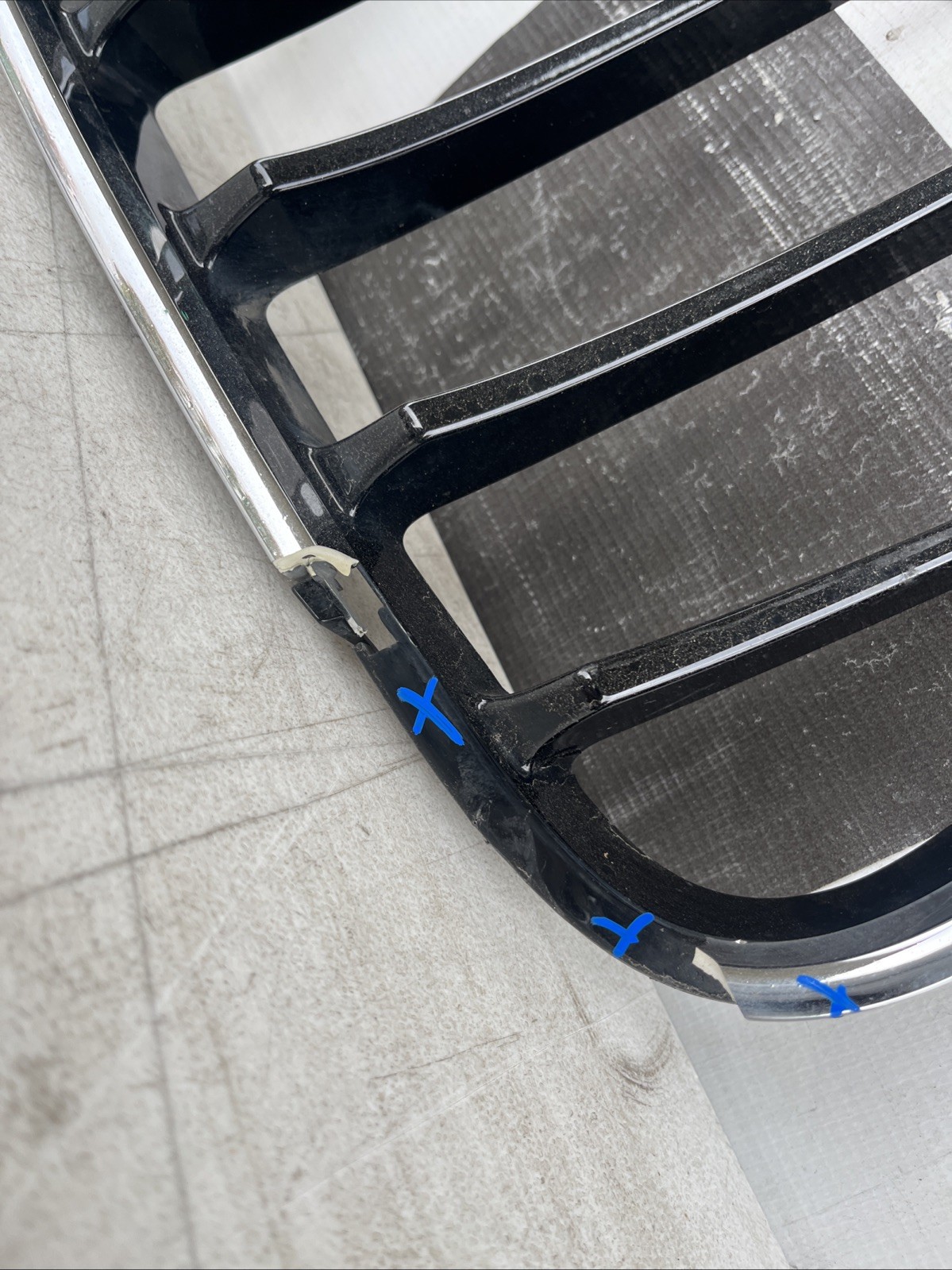 2014 2015 2016 2017 Maserati Ghibli M157 Grill Used Oem