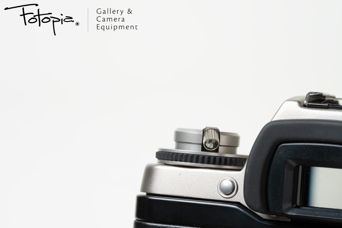 Contax S2 - Contax 60 Years with Carl Zeiss Planar T* 50mm F1.4