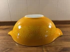 VTG Pyrex Daisy Sunflower Orange #444 Cinderella Bowl