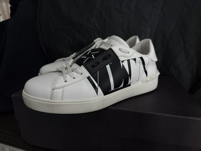 VALENTINO スニーカー ホワイト/ブラック 箱付き　サイズ41 Valentino Garavani VLTN Star Open Sneakers White Black Sneakers