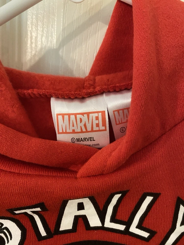 Sudadera y pantalones deportivos Marvel Boys Spidey talla 5T Foto 3 de 3