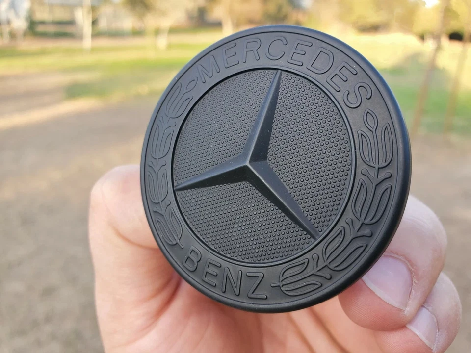 57mm AMG Matte Mercedes Benz Front Hood Emblem Badge A,B,C,E,S,SL,SLK Class Foto 2 de 4