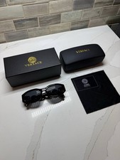Versace Biggie Medusa Designer Sunglasses Black/Gold Authentic New with Case