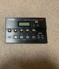 BOSS GT-001 Guitar Effects Processor Multi Effect Pedal Black Good