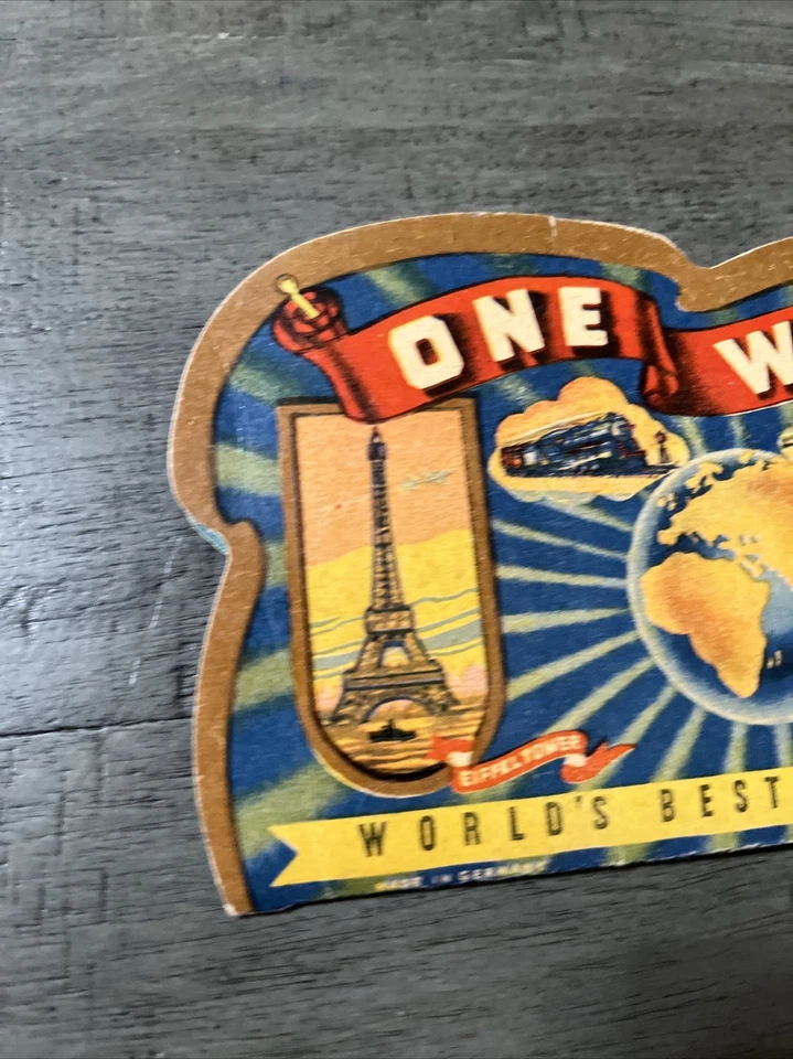 Antiguo soporte de aguja publicitaria de cartón One World "Mejores agujas de ojos dorados" Foto 3 de 4