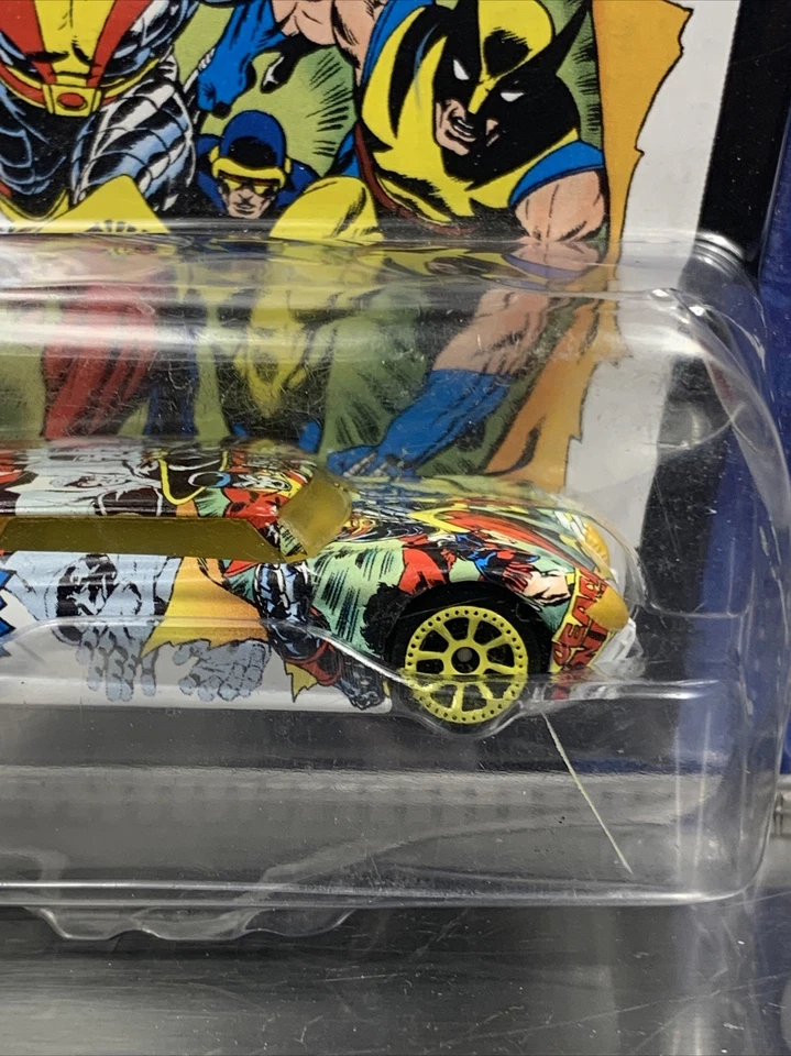 Marvel Authentics diecast car with Giant Size Comic X-Men #1 - Image 3 of 4