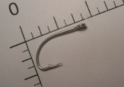 Mustad fishing hooks 100 pcs size3 qual 421h made in norway in1960 Mustad fishing hooks 100 pcs size3 qual 421h made in norway in1960