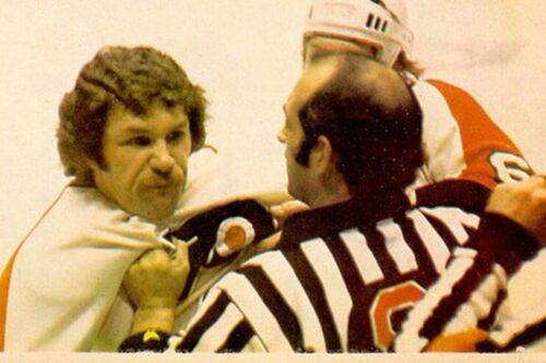 Dave "The Hammer" Schultz Signed Philadelphia Flyers Jersey (JSA COA) - Picture 6 of 7