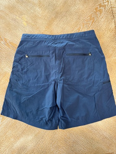 LL Bean Navy Blue Shorts Size 8 Waist 30” Inseam 9” Mid Rise Nylon - Picture 4 of 5