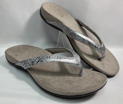 VIONIC Women s Dillon Shine  Sandals Flip Flop Thongs Silver Floral Size 10