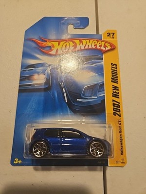 2007 Hot Wheels #27 New Models 27/36 VOLKSWAGEN GOLF GTI Blue Black-Window