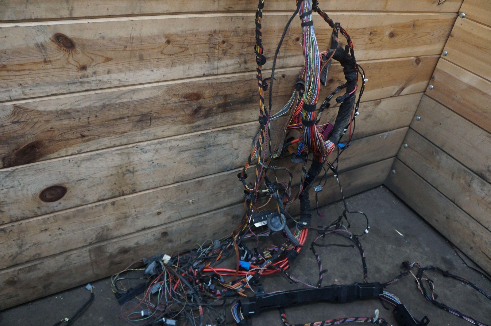 Main Body Chassis Wire Harness OEM 61112183391 Rolls Royce Ghost Series I 09-14