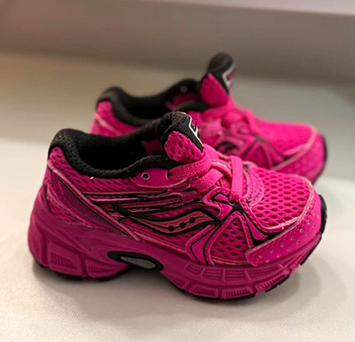 Saucony Girls Pink/Black Mesh Lace-Up Low Top Athletic Sneakers US 4M