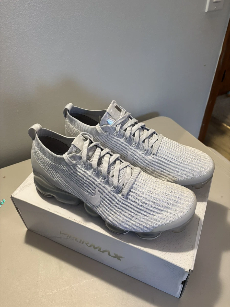 Nike Air VaporMax Flyknit 3 Pure Platinum for Sale | Authenticity