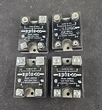 (Lot of 4) Opto 22  240D10 Solid State Relay 3-32 VDC - FREE SHIPPING 