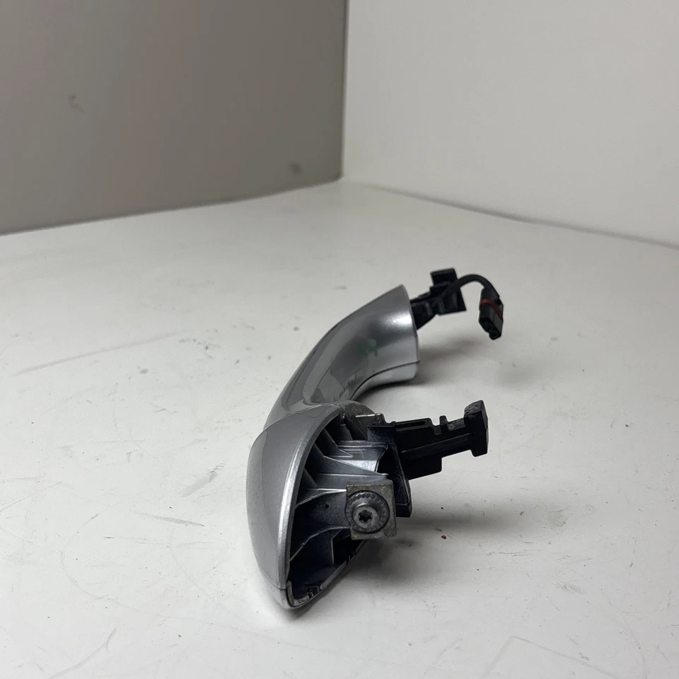 Mercedes-Benz ML 320 2008 manija de puerta delantera derecha OE Foto 2 de 4