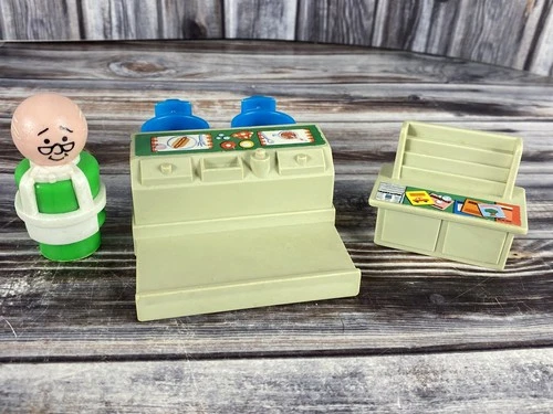 VTG Fisher Price Little People Sesame Street 938 Part - Mr. Hooper Counter News