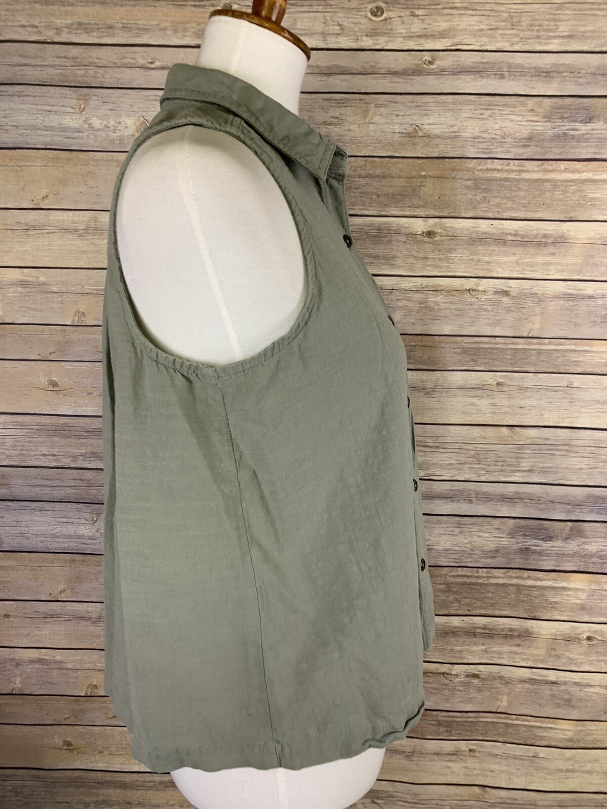 Universal Thread Small Button Down Top Olive Gree… - image 7