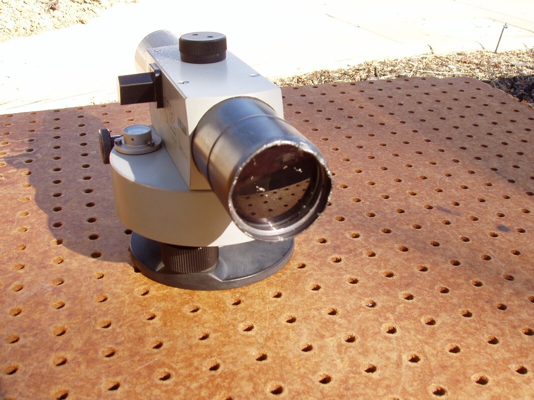 ZEISS NI2 AUTOMATIC LEVEL SURVEYING + UGLY CASE + ISSUES ZEISS NI2 AUTOMATIC LEVEL SURVEYING + UGLY CASE + ISSUES