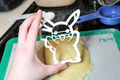 Pikachu Pokemon Cookie, Fondant, Playdough Cutter
