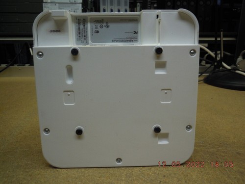 Punto de acceso inalámbrico de doble banda Cisco Aironet AIR-AP2802I-B-K9 802.11ac #W84 - Imagen 8 de 11