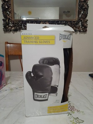 EVERLAST Pro Style Elite Training Gloves 14oz - model 2912BT color Black -