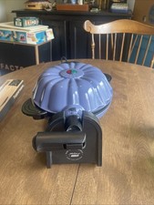 NWOB Alex by Dash Flip Bundt Nonstick Electri...