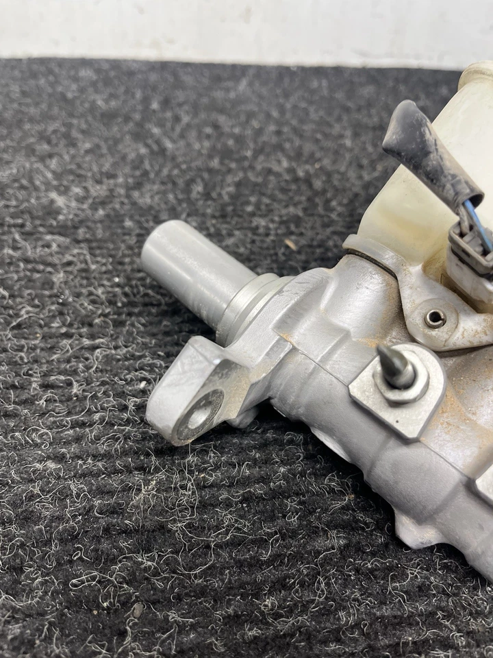 ☑️ 2015-2019 Subaru WRX STI Brake Master Cylinder Reservoir OEM 15-19 - Изображение 4 из 4