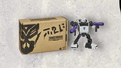  Transformers WFC-GS16 Deluxe Class Bug Bite Takara Tomy Hasbro-SEALED