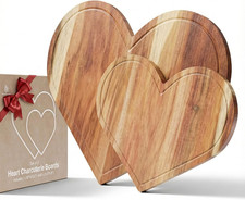 Set of 2 Heart Charcuterie Boards - Acacia Wood Cutting Heart Shaped Charcuterie