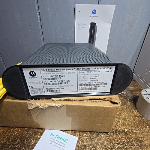 Motorola MG7540 16x4 Cable Modem Plus AC1600 Wi-Fi Router DOCSIS 3.0 Dual Band - Picture 8 of 9