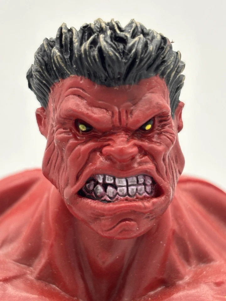 Diamond Select Comic Red Incredible Hulk 10" Action Figure Marvel Universe 2012 - Image 2 of 4