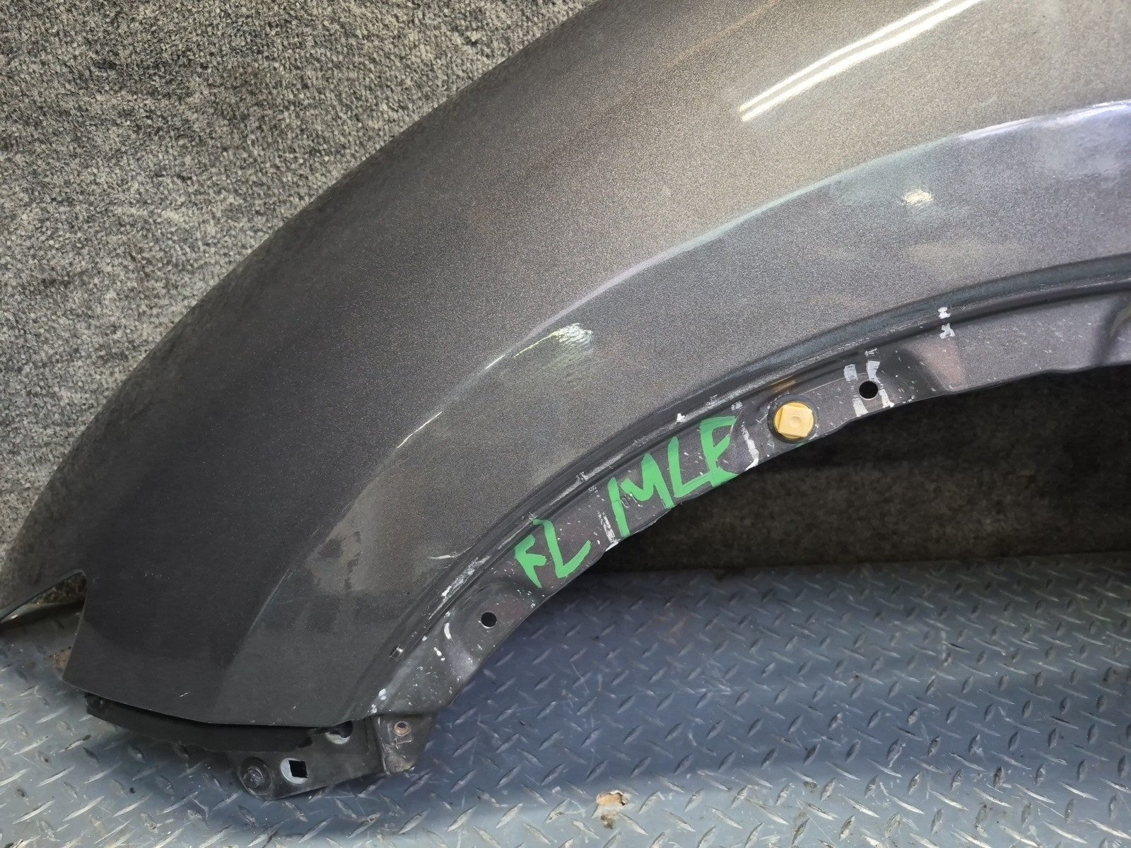 Maserati Levante 2017-2020 Front Left Cover panel