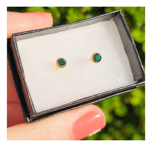 9ct Yellow Gold Emerald Bezel Stud Earrings