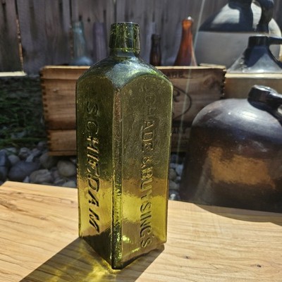 Schade & Buysing's Aromatic Schnapps Schiedam Bottle 9 Inch Late 1890s