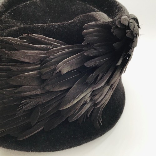 VTG Veeda Louisa Feather Hat Flapper Black Bird Cap Bucket Velvet Layered MCM De - Picture 8 of 12