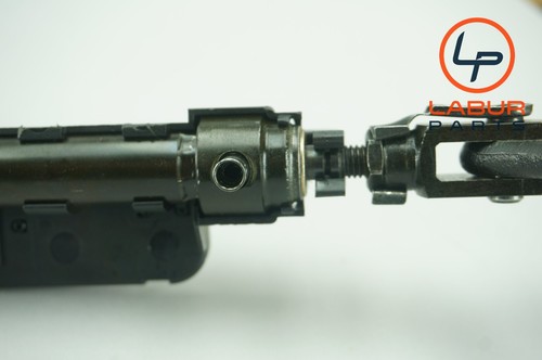 +A1739 W209 MERCEDES 03-09 CLK CLASS REAR LEFT SIDE CASE COVER LIFT CYLINDER - Picture 5 of 8