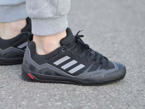 Adidas Terrex Swift Solo 2 GZ0331 Herren Sportschuhe Sneaker - Picture 1 of 3