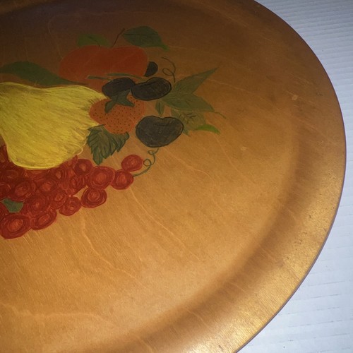 Wooden Tray, Hand-painted Fruit Woodcroft-style 1950's, 16" round, Vintage - Picture 8 of 8
