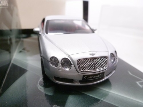 MINICHAMPS 139020 BENTLEY CONTINENTAL GT - SILVER 1:43 - GOOD IN BOX - Picture 8 of 8
