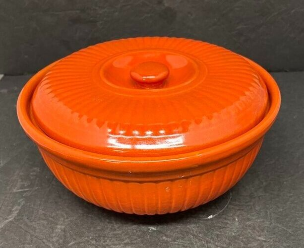 Vintage Orange Red Wing Reed Ware Casserole w/ Lid - 8 1/2 Vintage Orange Red Wing Reed Ware Casserole w/ Lid - 8 1/2