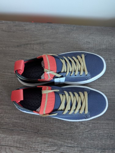 Zapatos deportivos Lacoste para niños talla 3 (35) - Imagen 3 de 5