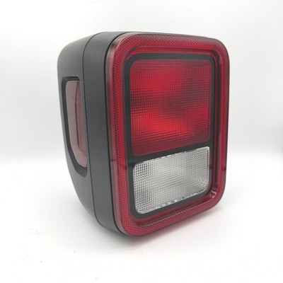 JEEP GLADIATOR TAIL LIGHT RIGHT PASSENGER 2020 2021 2022 2023 2024 68336576AF