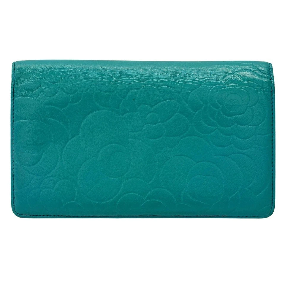 Autêntico Bolsa carteira longa CHANEL Camellia Coco Mark biFold couro azul turquesa - Imagem 2 de 4